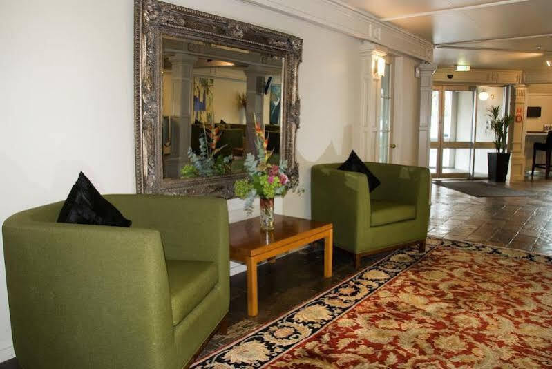 The Angus Hotel Lower Hutt Dış mekan fotoğraf